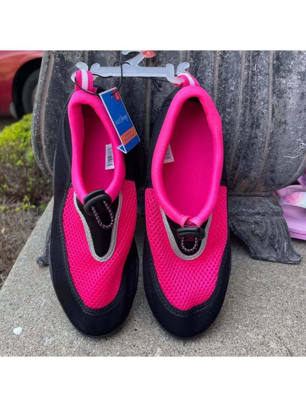 West Loop Women’s Ladies Pink & Black Mesh Water Aqua Shoes Size Small 5/6 NEW
